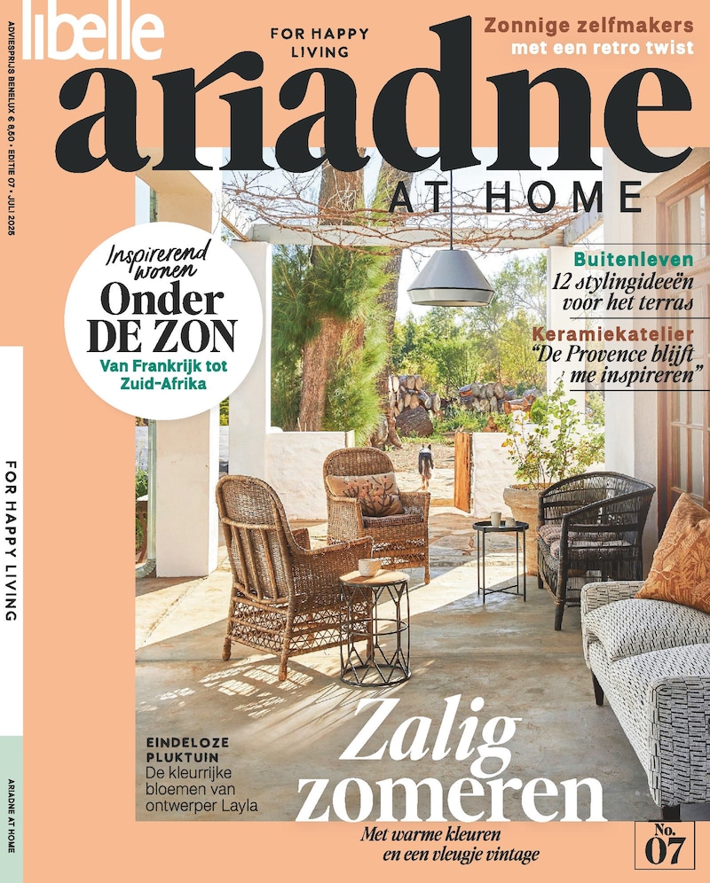 Cover van Ariadne at Home
