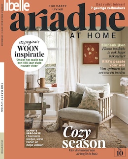 Cover van Ariadne at Home